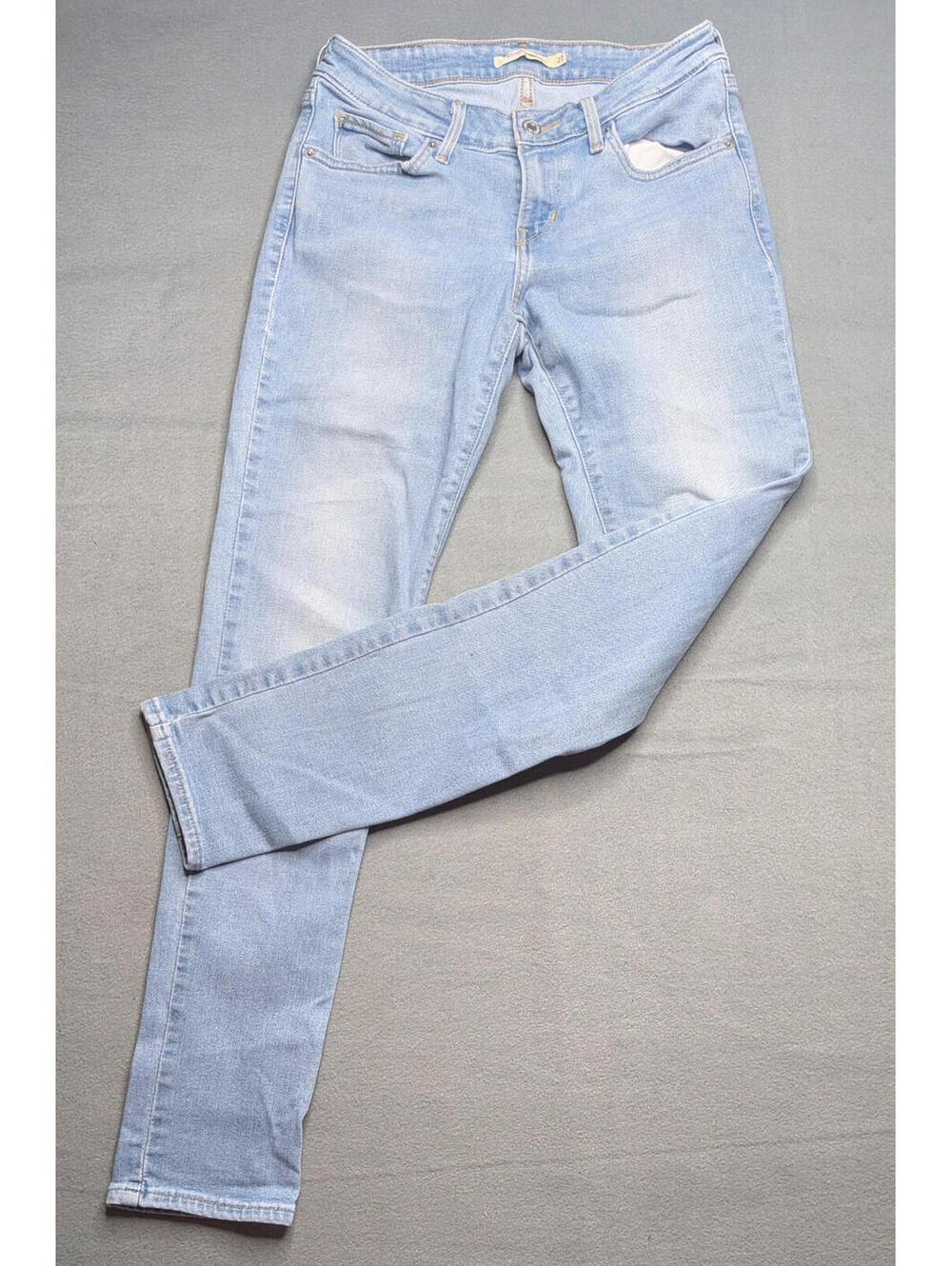 Levi's 811 Curvy Skinny Jeans Womens 27 Blue Mid Rise Light Wash Denim Stretch
